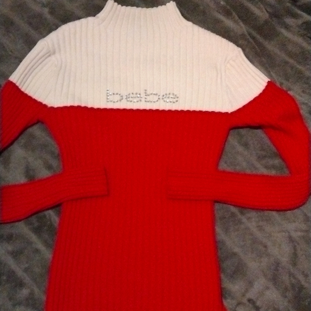 BEBE SWEATER SMALL